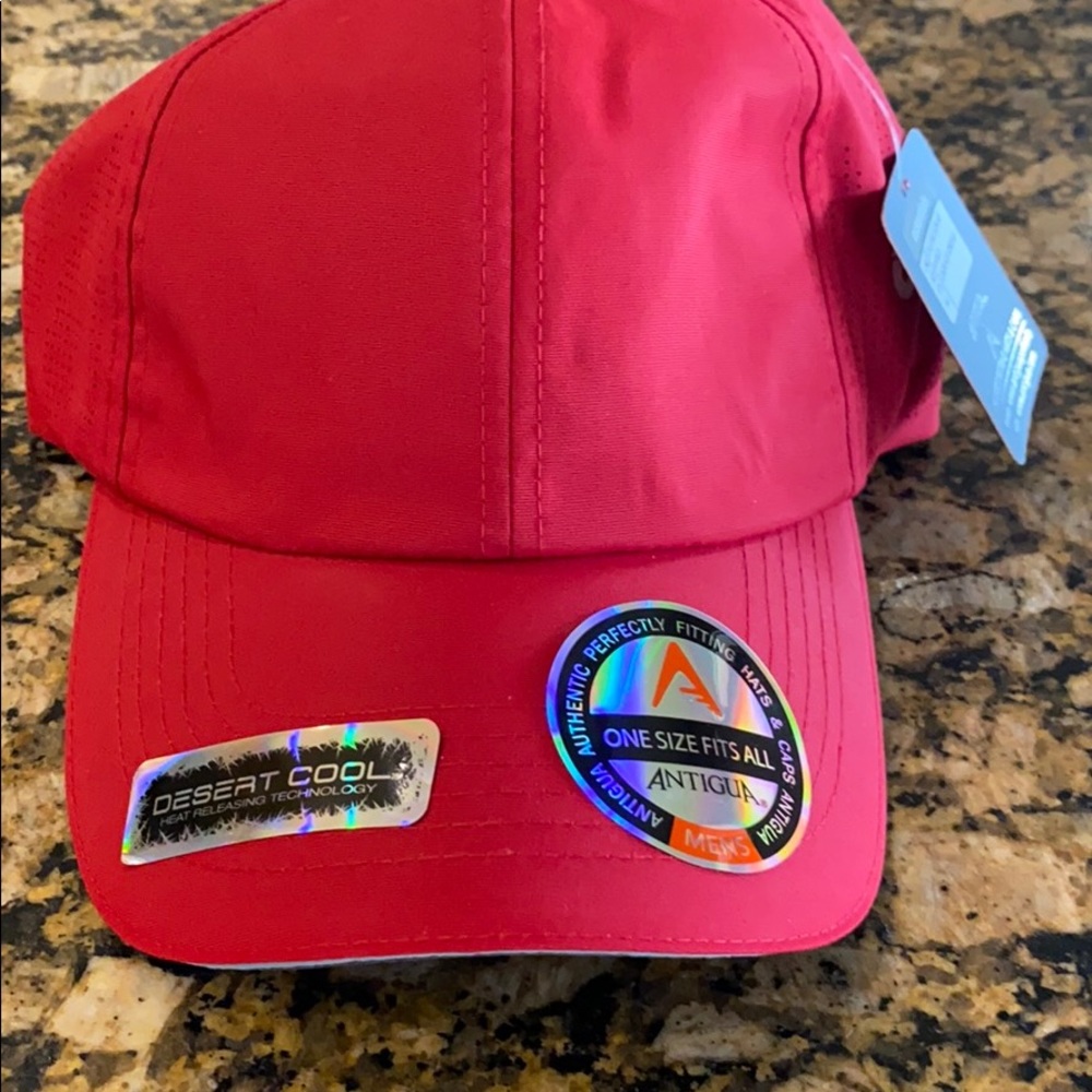 Men’s golf hat